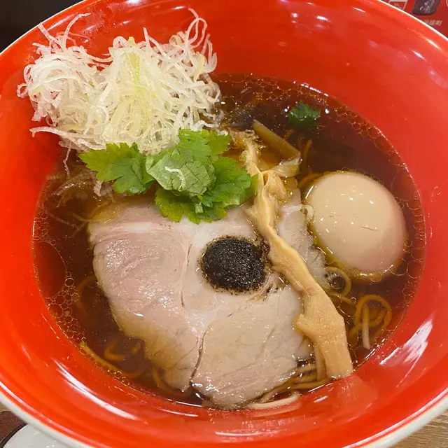 醬油味玉拉麵