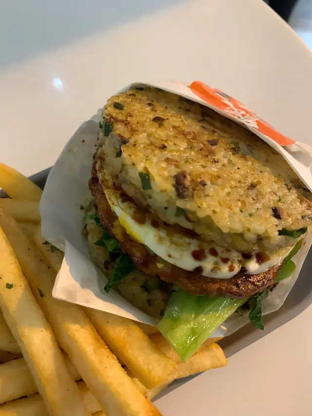 招牌黯然銷魂飯堡