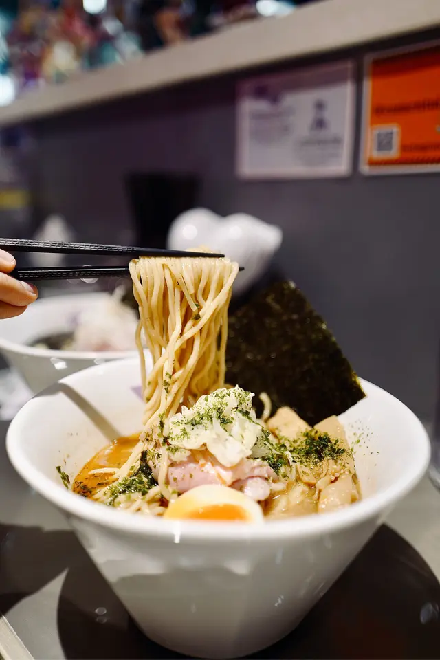 濃厚蟹蝦拉麵