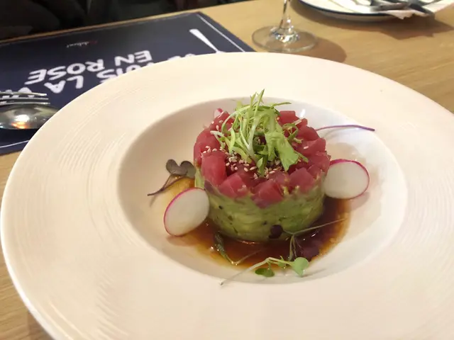 呑拿魚牛油果他他