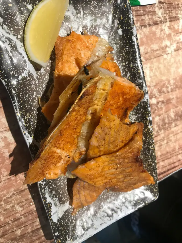 燒三文魚骨