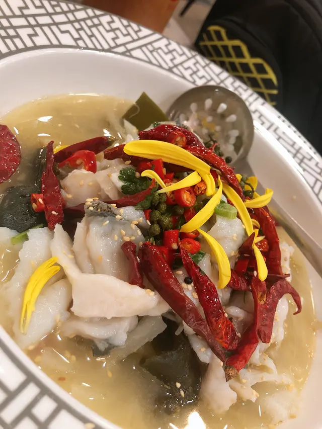 好滑嘅魚，酸辣均衡嘅湯，必食之選