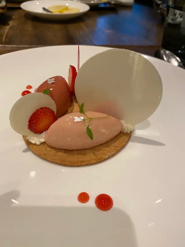 Pink  Guava  Lemon  Cremeux
