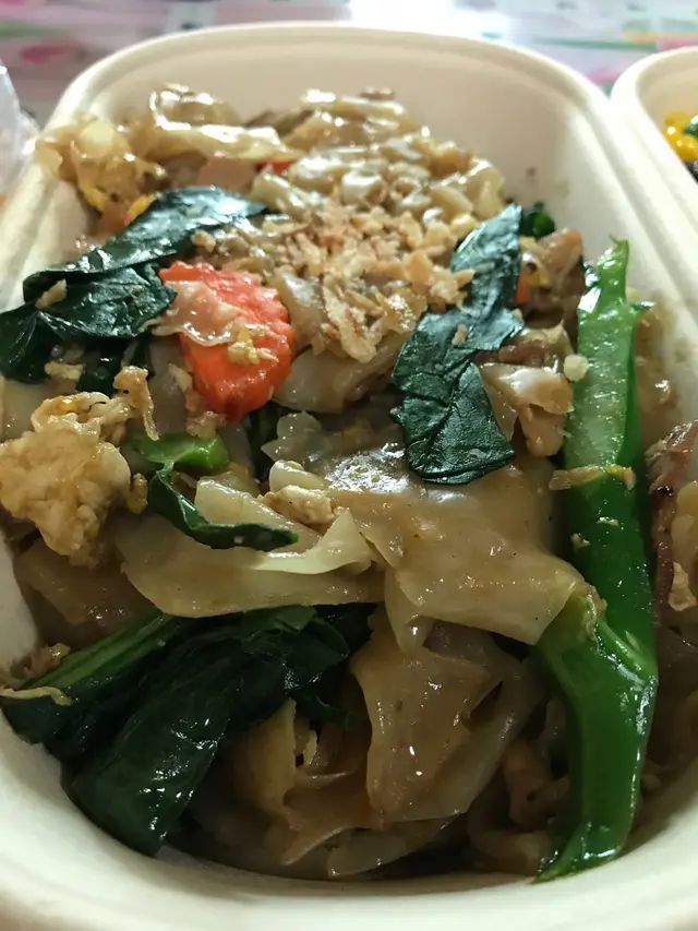 泰式豬肉乾炒河