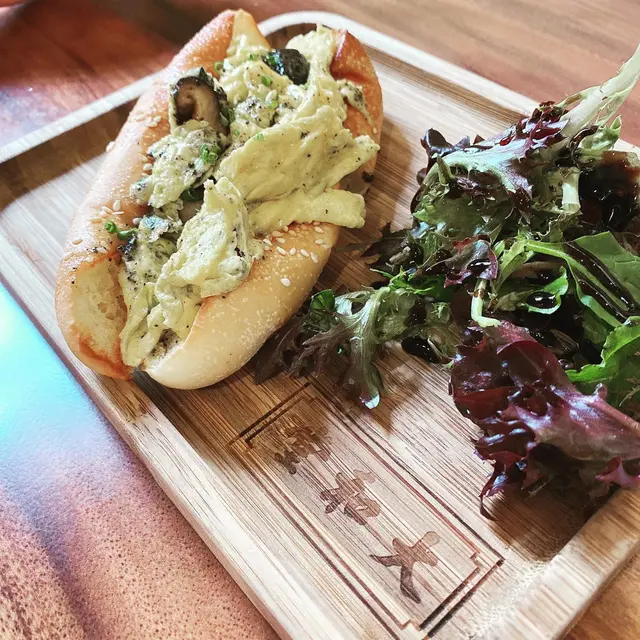 黑松露炒蛋潛艇