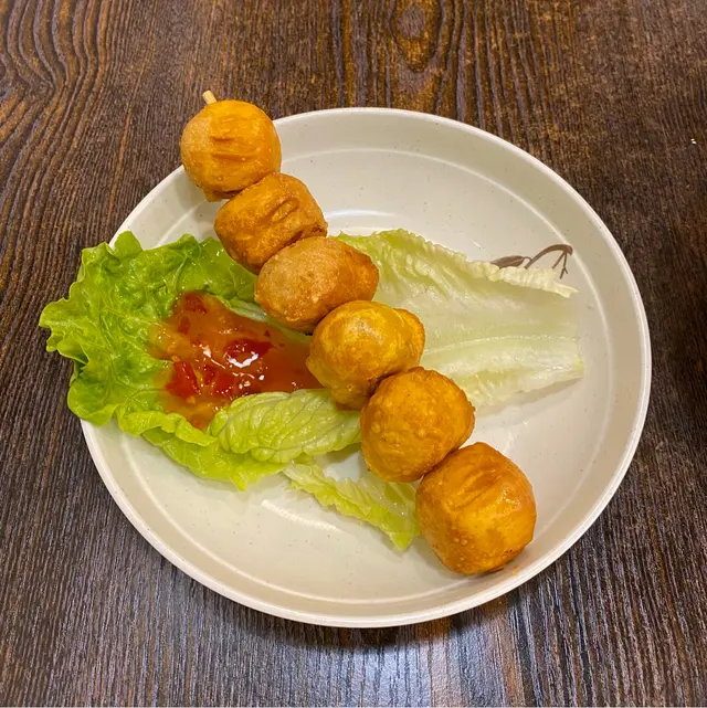 配泰式辣醬都幾新奇