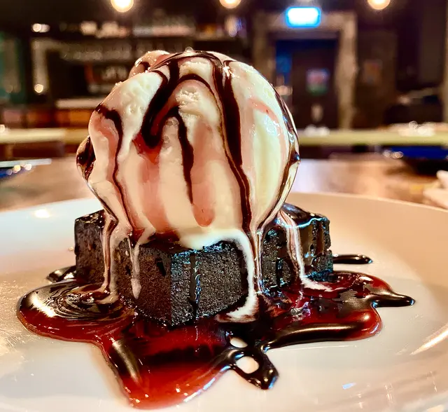 Brownie Sundae