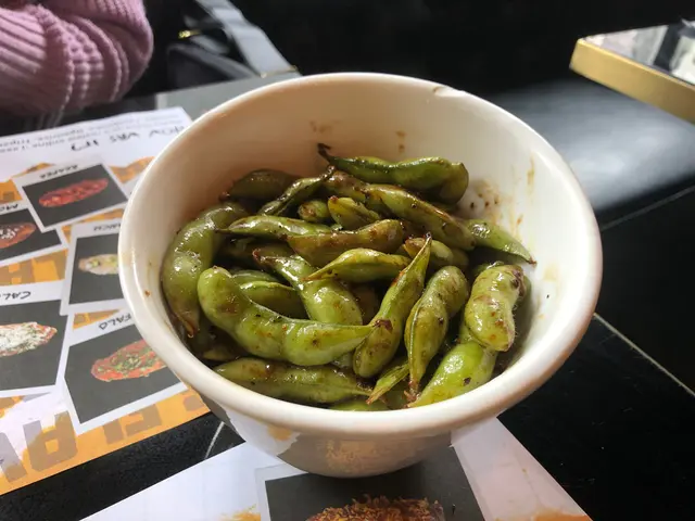 黑椒麻油香炒毛豆