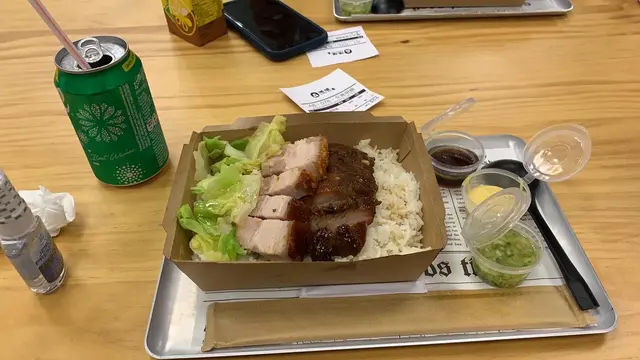 叉燒燒腩飯