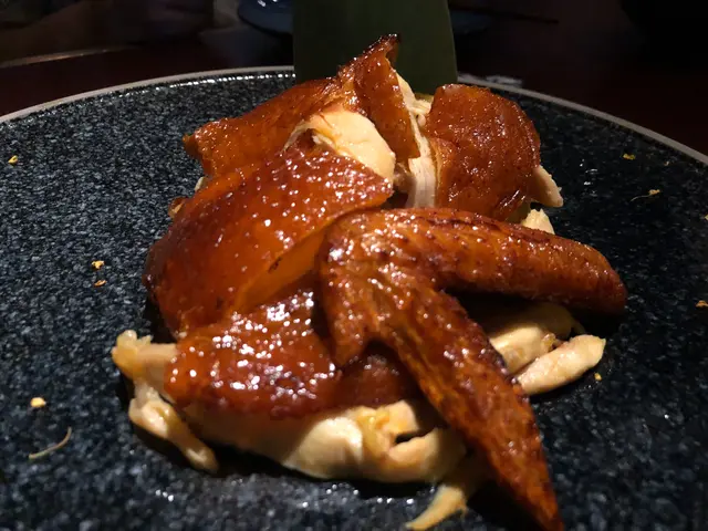 烏龍桂花茶燻脆皮雞