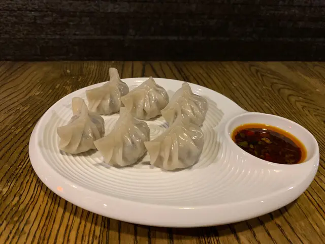 雲耳椰菜豬肉煎餃