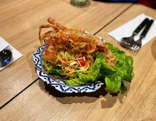 青芒果軟殼蟹沙律