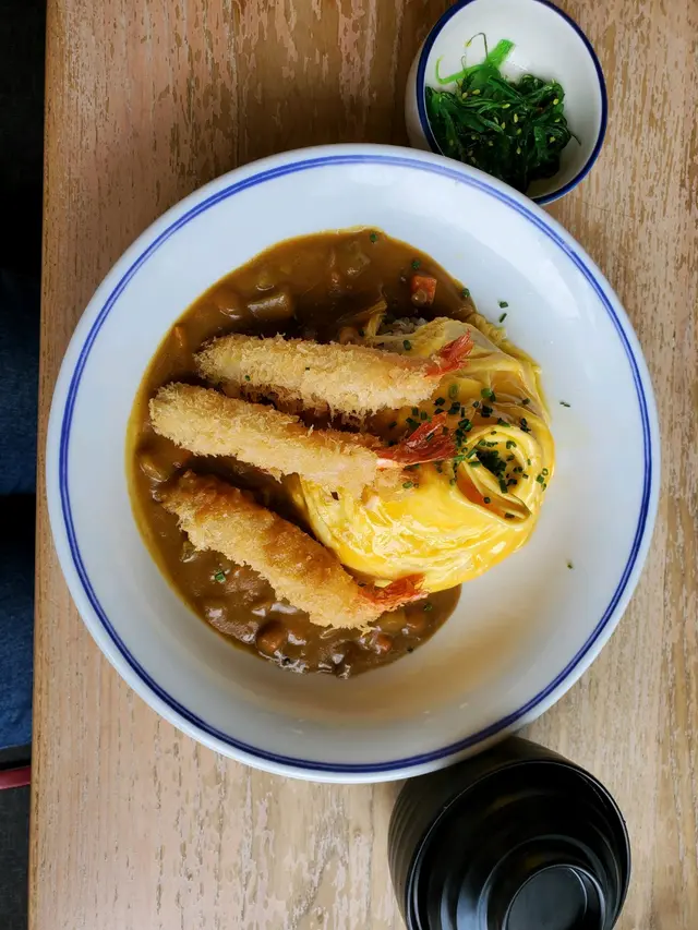 吉列大蝦咖哩旋風蛋包飯