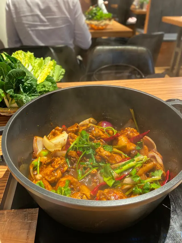 豐鍋招牌麻辣雞煲(