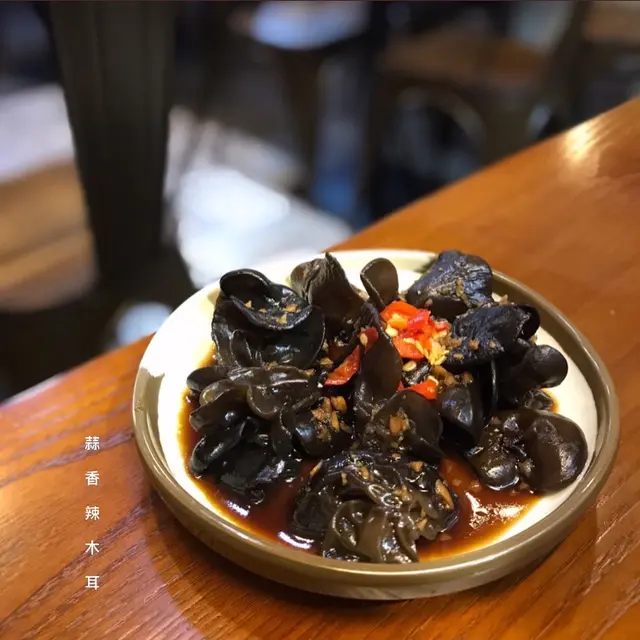 蒜香辣木耳