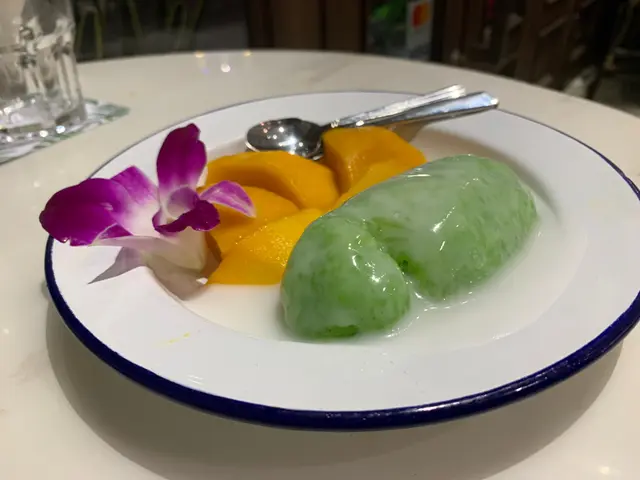 椰汁芒果糯米飯