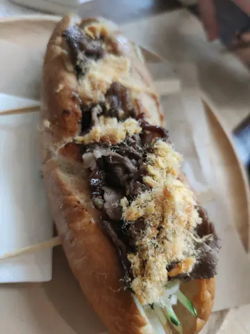 烧安格斯牛肉越南面包