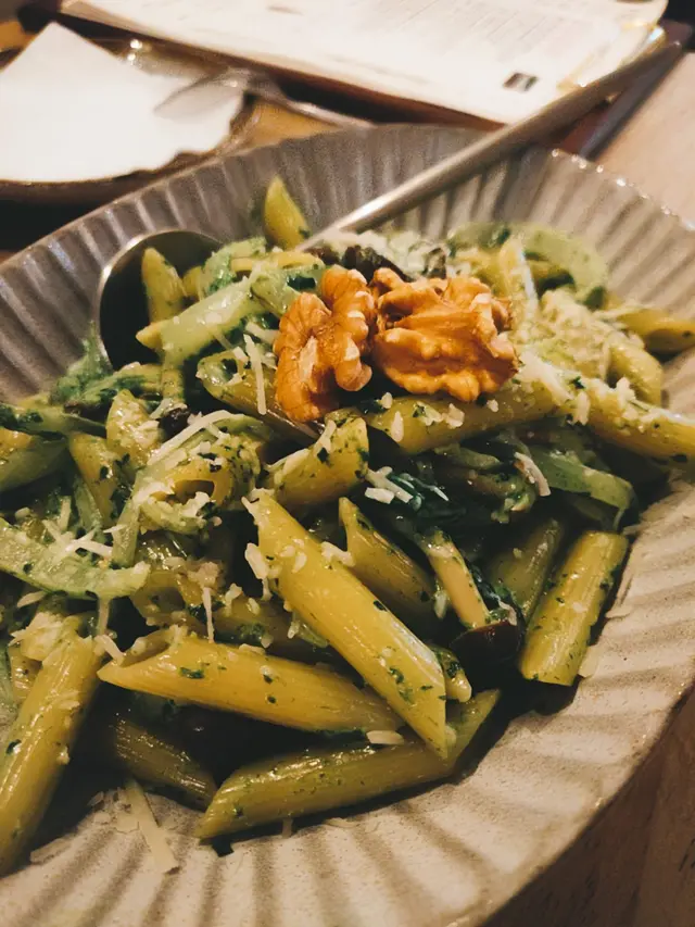 鮮雜菌波菜長通粉