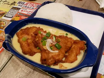 白咖哩豬扒飯