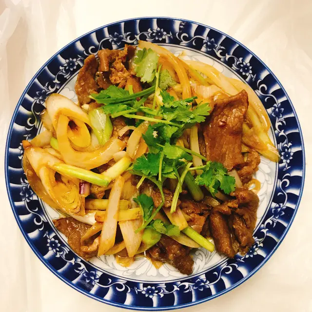 京蔥炒牛肉