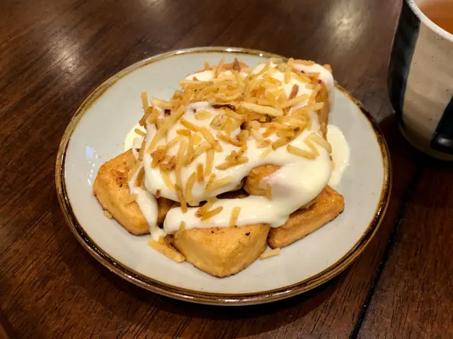 食後感：
✔︎魚腐彈牙
✔︎配山葵醬味道清新
✔︎選用較濃味既芝士，喜歡與否見人見智