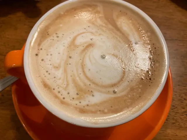 咖啡夠熱,稍甜。