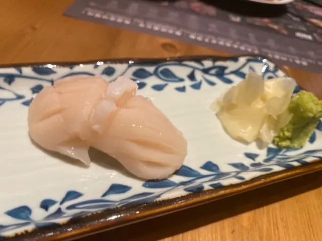 北海道帶子壽司1件