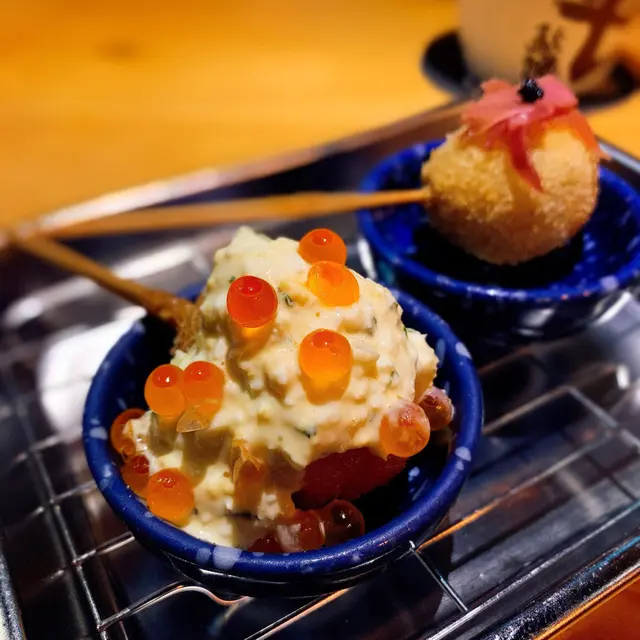 三文魚籽海鮮球