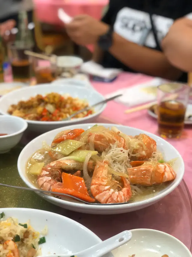上湯蝦配米粉底