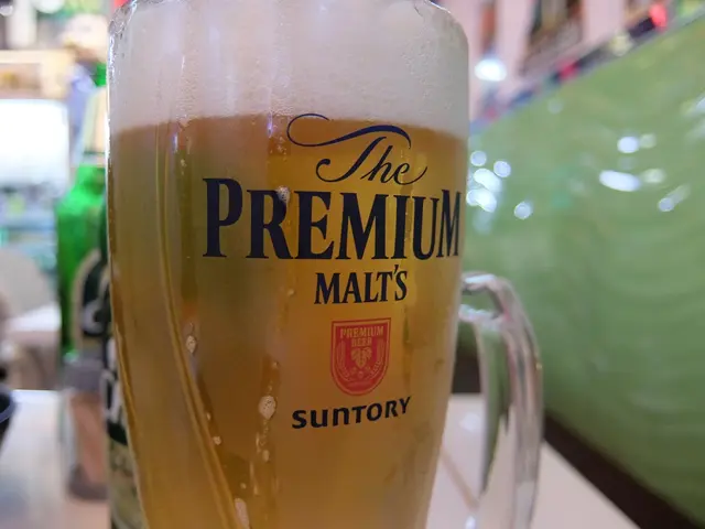 Suntory Premium 生啤,夠滑唔夠凍,失望。