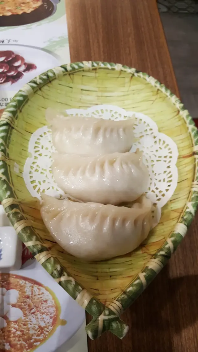 $38 --> $19, 肉餡很飽滿, 熱熱的煎出來幾好食