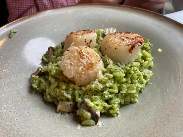 香煎帶子忌廉菠菜汁意大利飯