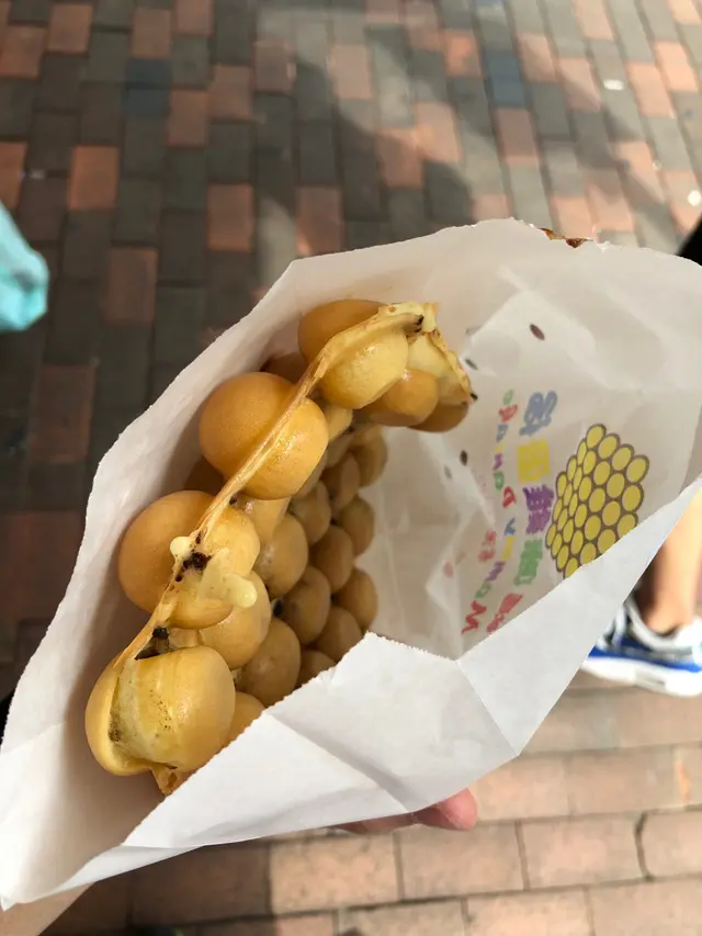 粒粒朱古力雞蛋仔