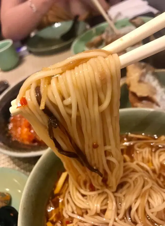 酸辣湯麵