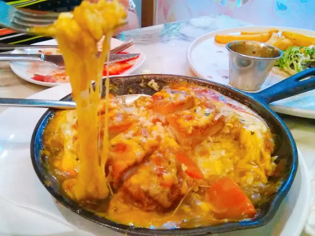 4號芝士焗咖哩吉列豬扒飯