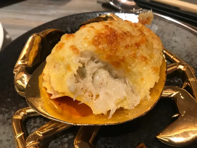 芝士焗釀鮮蟹蓋