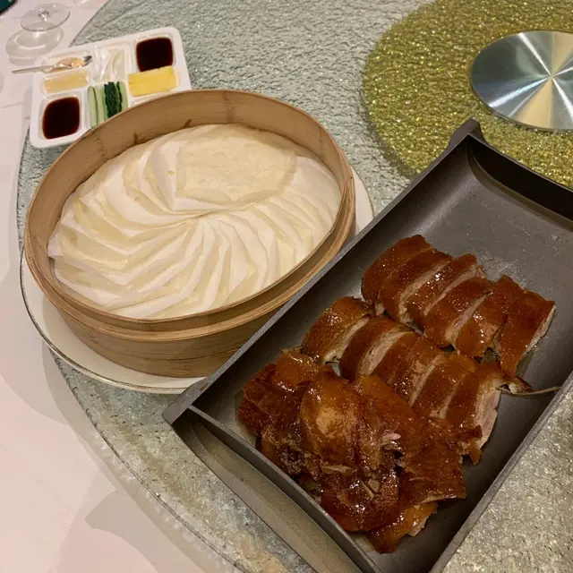 片皮鴨