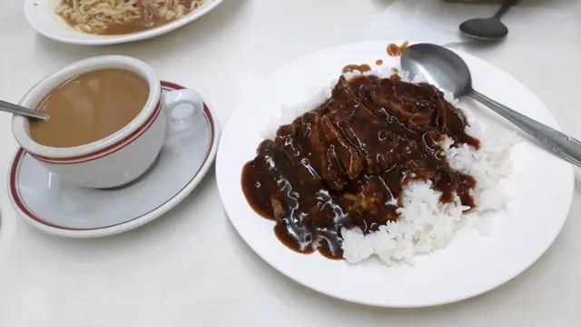 牛扒碎上 冇配菜 汁過辣