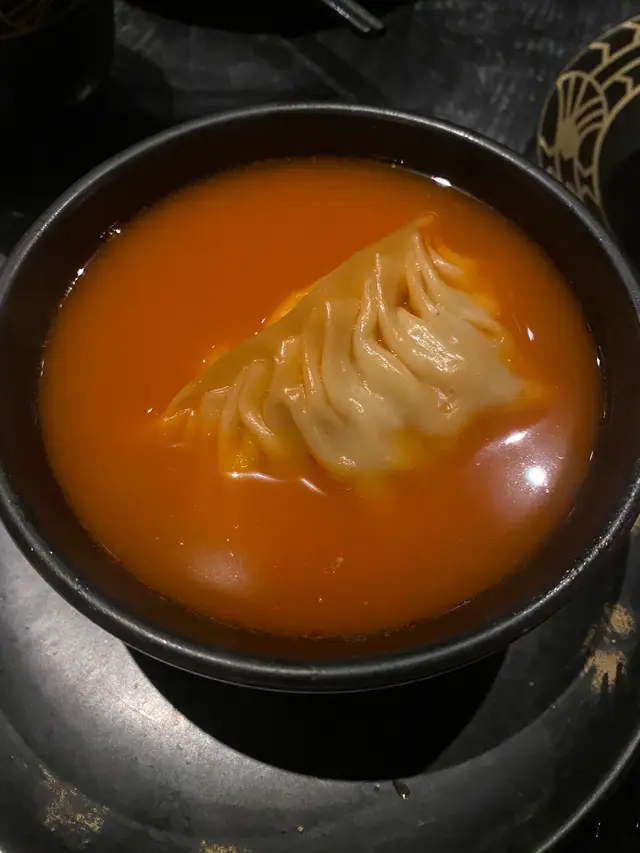 胡椒海皇灌湯餃