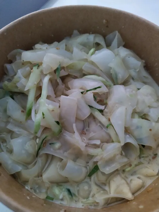 日式麻醬青瓜粉皮加雞絲但冇俾雞絲