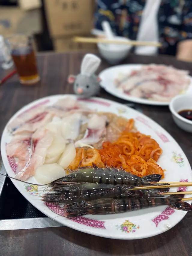 珊瑚蚌及桂花蚌有鮮味，其他都不太新鮮