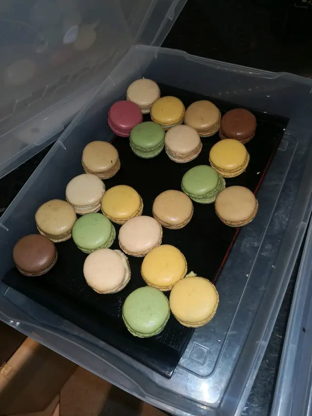 第一次見打邊爐,有馬卡龍😍