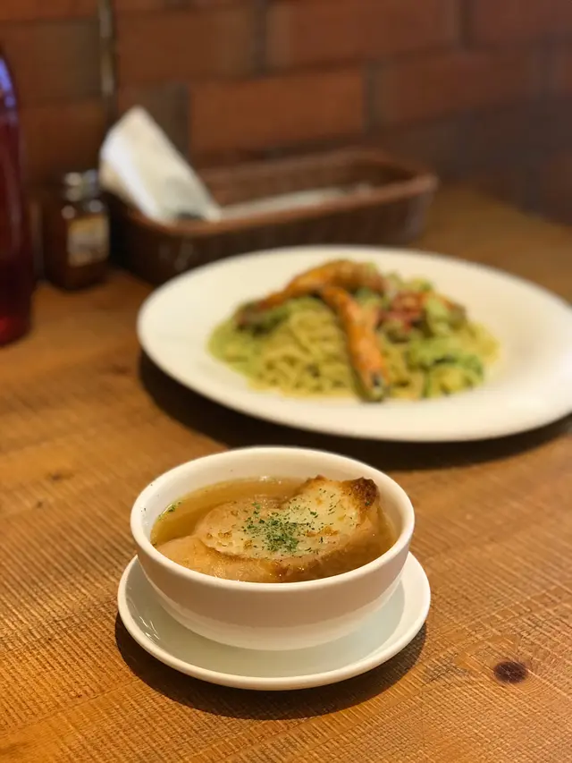 法包多士索滿哂湯十分美味