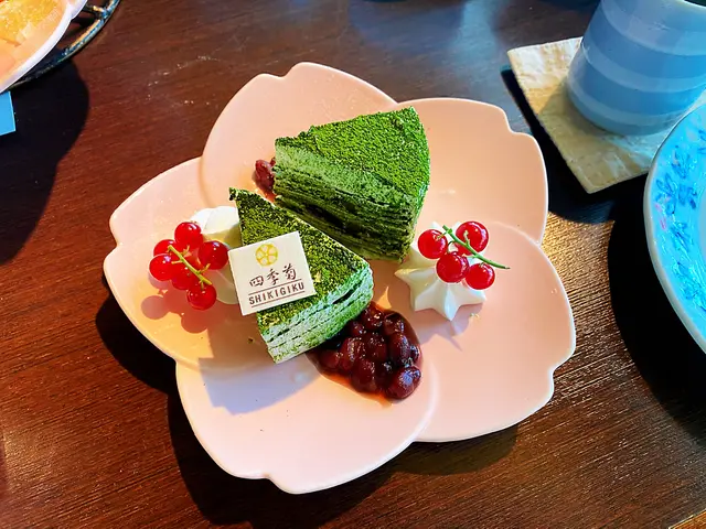 抹茶紅豆千層蛋糕