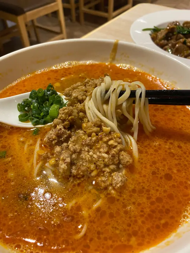 四川擔擔麵