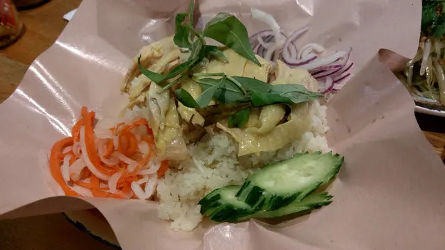 越南去骨海南雞飯