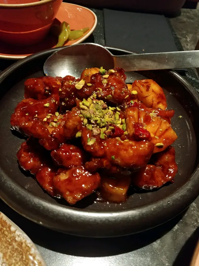 黑醋黑毛豚酥肉