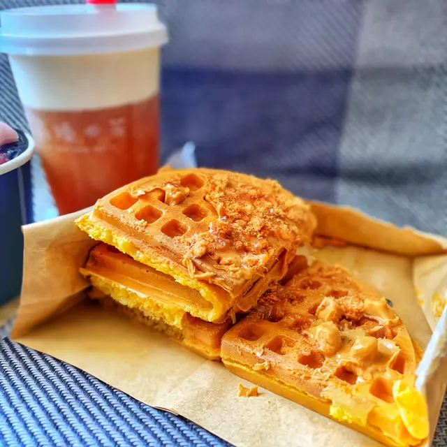 厚身質感軟綿，富蛋香，不過肉鬆唔算多