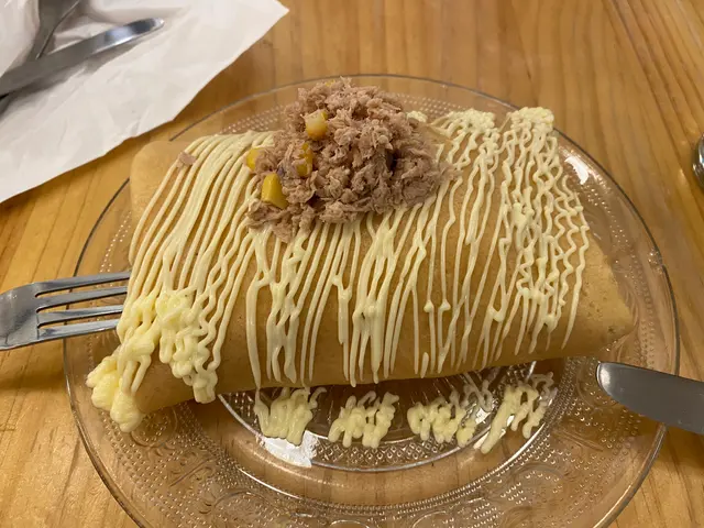 吞拿魚沙律班戟