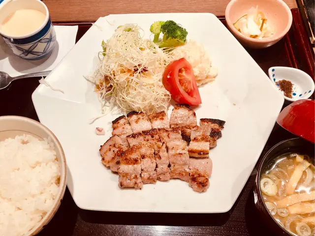 五花腩定食